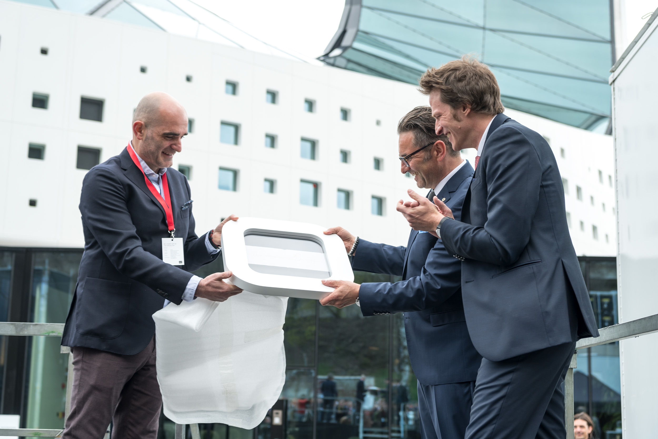 Evento architettura; Opening Durst Group; Inaugurazione 2017; studio monovolume architecture + design; monovolume Bolzano; architettura Alto Adige; studio architettura Bolzano; monovolume architetti