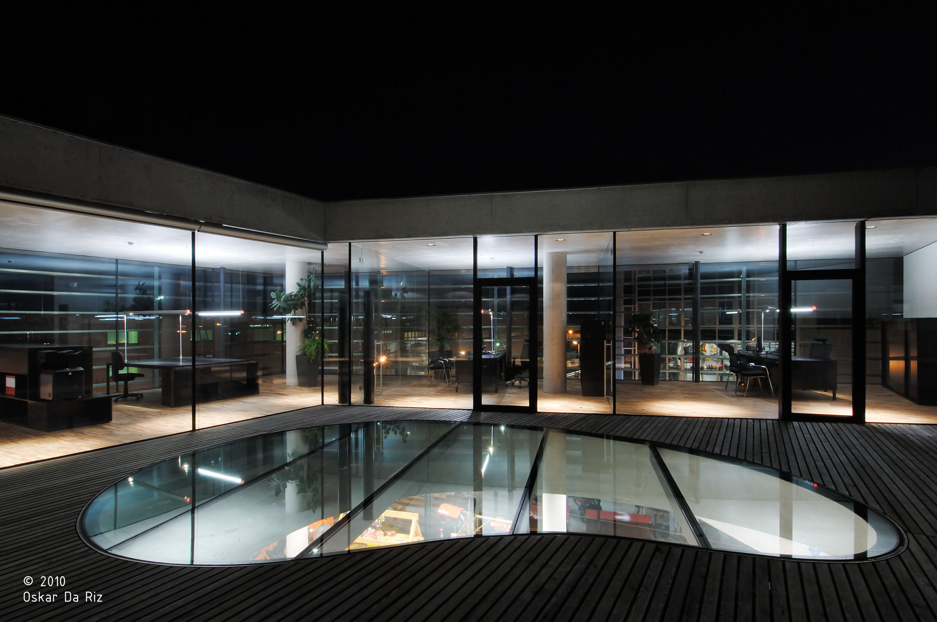 Blaas; Bozen; Firmensitz; Sichtbeton; Ausstellungsraum; Werkstatt; Betonarchitektur; monovolume architecture + design; Architektur Südtirol; monovolume Architekten