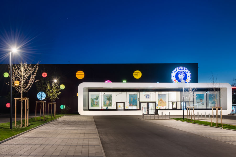 Bennis Playland; Ingolstadt; tempo libero; parco giochi; bambini; divertimento; bambini; famiglia; architettura moderna; monovolume architecture + design; architettura Alto Adige; monovolume architetti