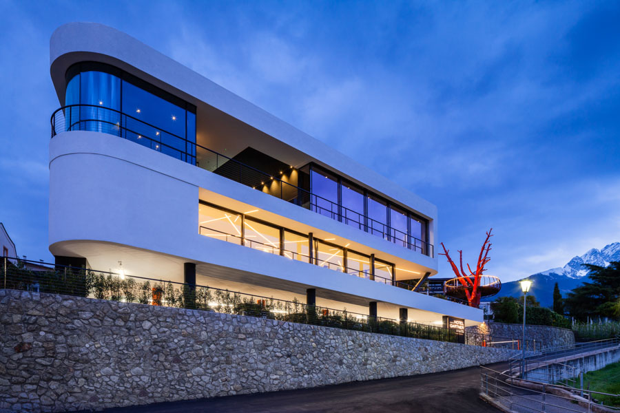 Hotel Gartner; Tirolo; Vacanze in Alto Adige; Wellness; Terrazza coperta, Spa in Alto Adige; Fintess in Alto Adige; ; vacanza a merano e dintorni; spa alto adige; Val venosta, spa; snowroom; relax; vacanze; piscina; Technoalpin, neve; monovolume architecture + design; architettura Alto Adige; architettura moderna; monovolume architetti