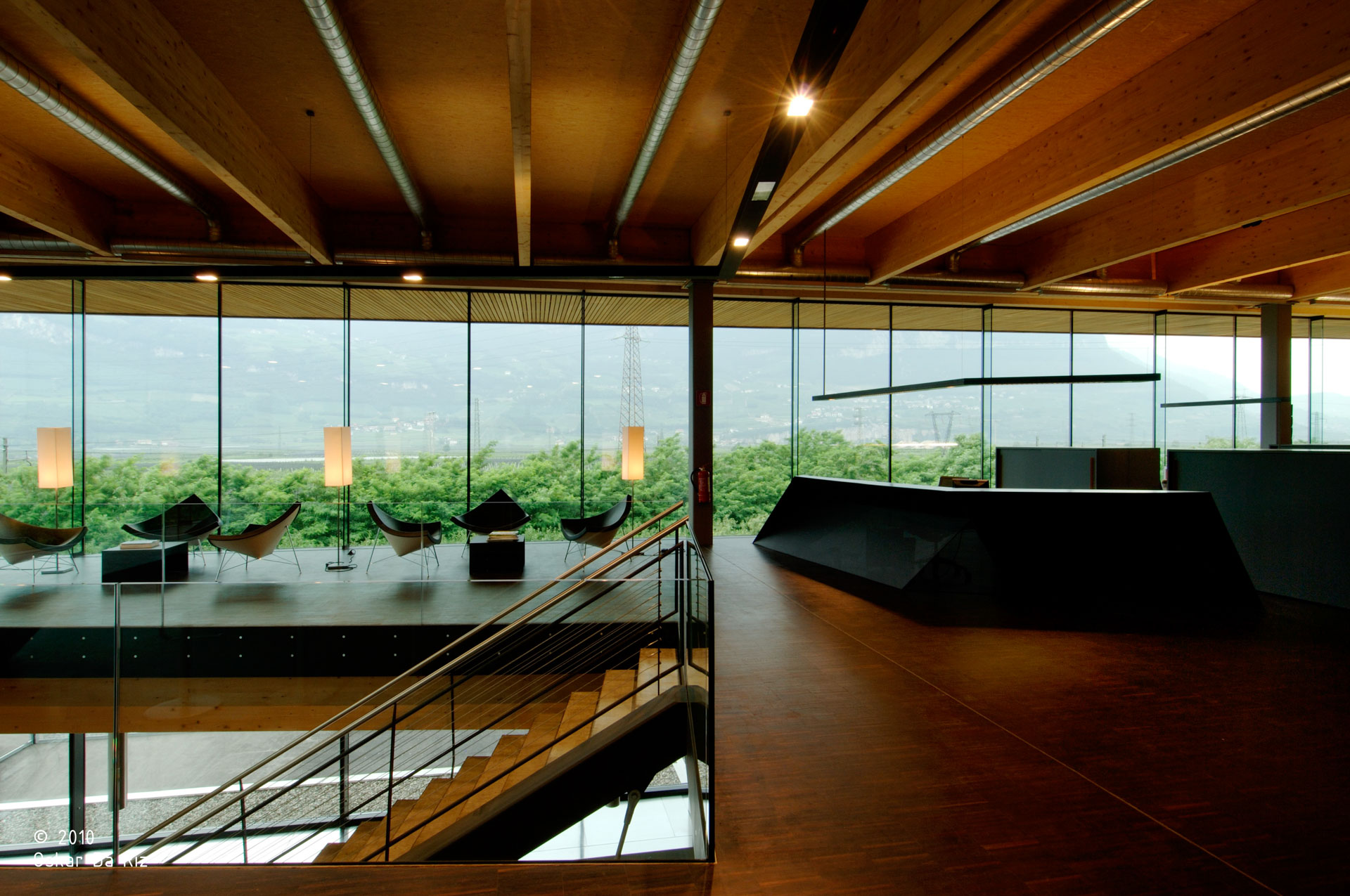 Rothoblass; Kurtatsch; Headquarters; Büros; Baumaterialien; Glas; Betonarchitektur; monovolume architecture + design; Architektur Südtirol; Architektur Südtirol; monovolume architects