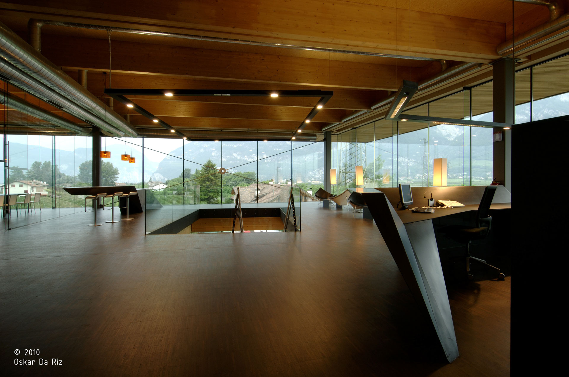 Rothoblass; Kurtatsch; Headquarters; Büros; Baumaterialien; Glas; Betonarchitektur; monovolume architecture + design; Architektur Südtirol; Architektur Südtirol; monovolume architects