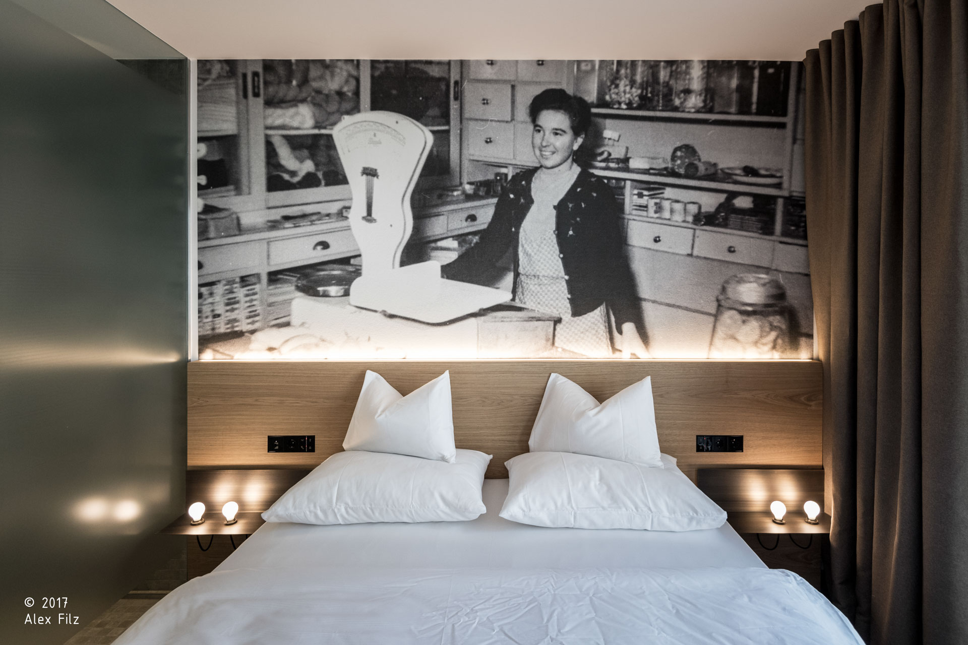 Alpin & Stylehotel DIE SONNE, Parcines; infinitypool; piscina; Tradizioni; Archittura alpina, hotel, vacanza a merano e dintorni; relax; monovolume architecture + design; architettura Alto Adige; architettura moderna; monovolume architetti