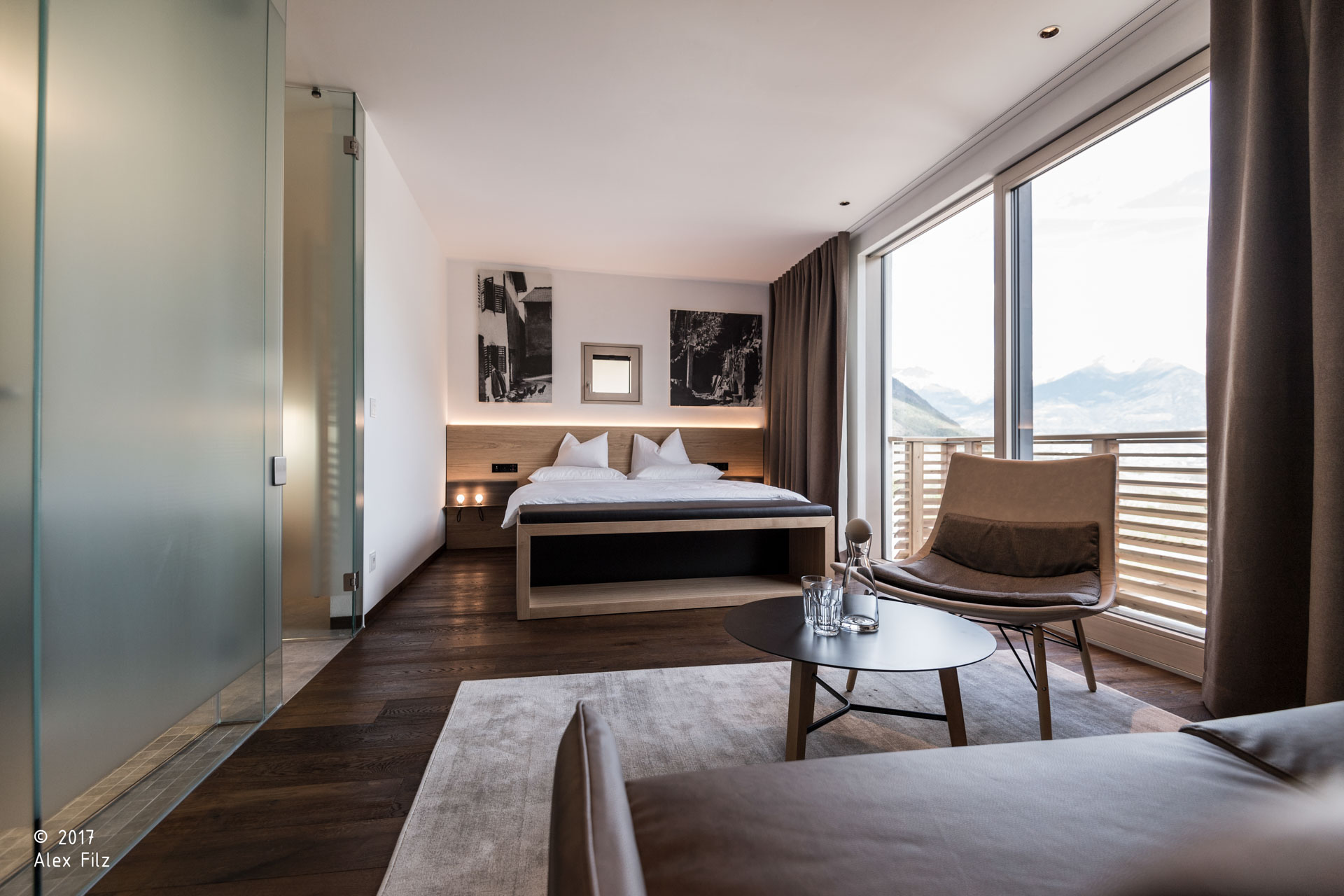 Alpin & Stylehotel DIE SONNE, Parcines; infinitypool; piscina; Tradizioni; Archittura alpina, hotel, vacanza a merano e dintorni; relax; monovolume architecture + design; architettura Alto Adige; architettura moderna; monovolume architetti