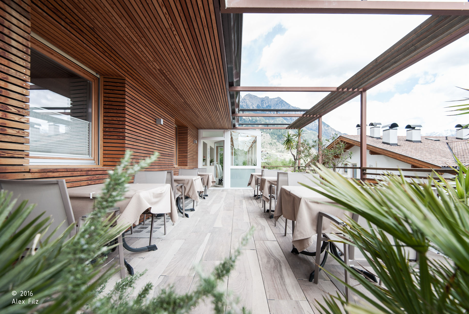 Hotel burgund, burgund boutique hotel; relax hotel; lifestyle hotel; hotel, vacanza a merano e dintorni; relax; monovolume architecture + design; architettura Alto Adige; architettura moderna; monovolume architetti
