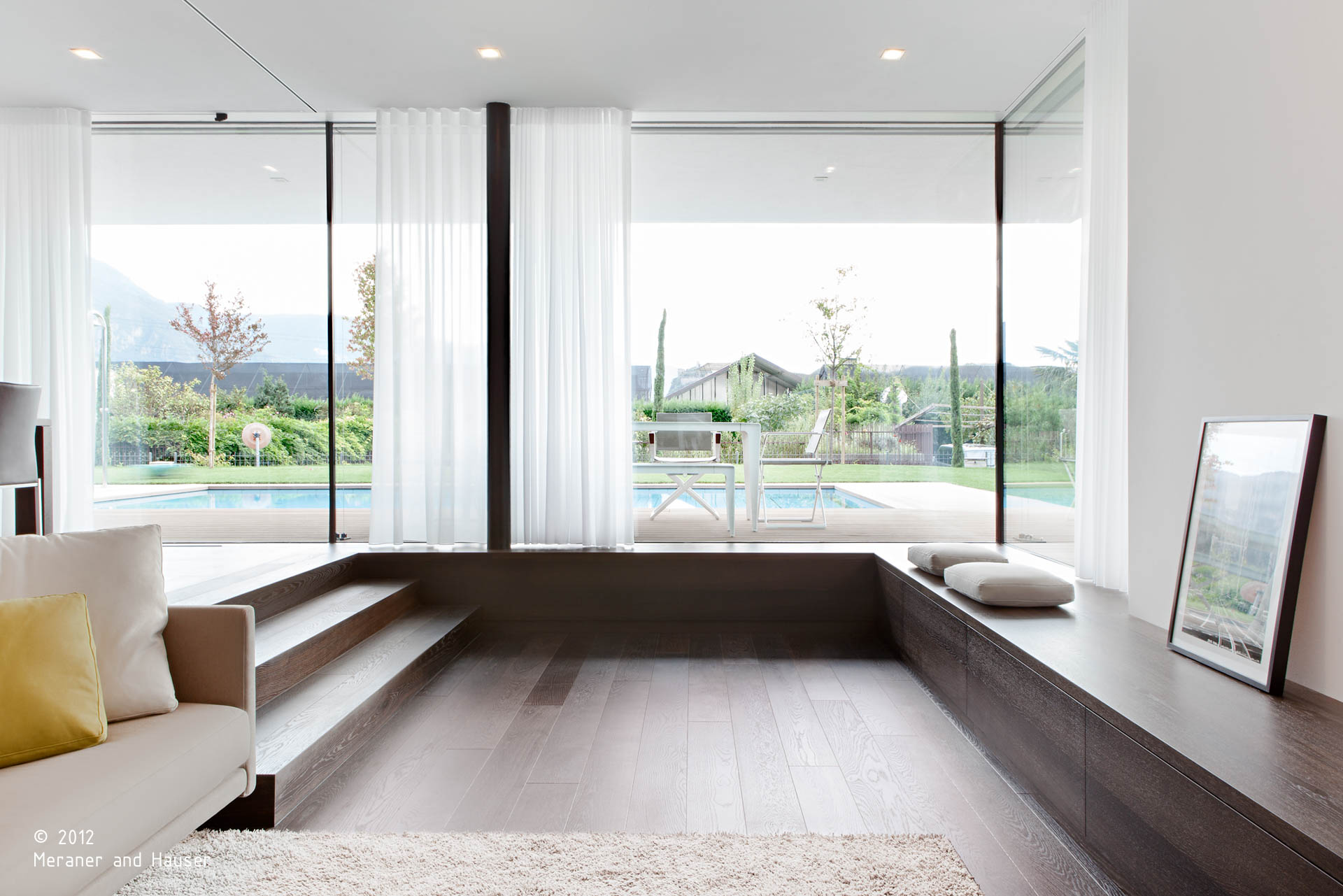 House M2; Merano; residential project; Architecture & Landscape; luxury villa; glass; holidays in South Tyrol; luxury house; photovoltaic panels; two-family villa; swimming pool; garden; nature; contemporary architecture; monovolume architecture + design; monovolume Bolzano; architecture South Tyrol; architecture studio Bolzano; monovolume architects