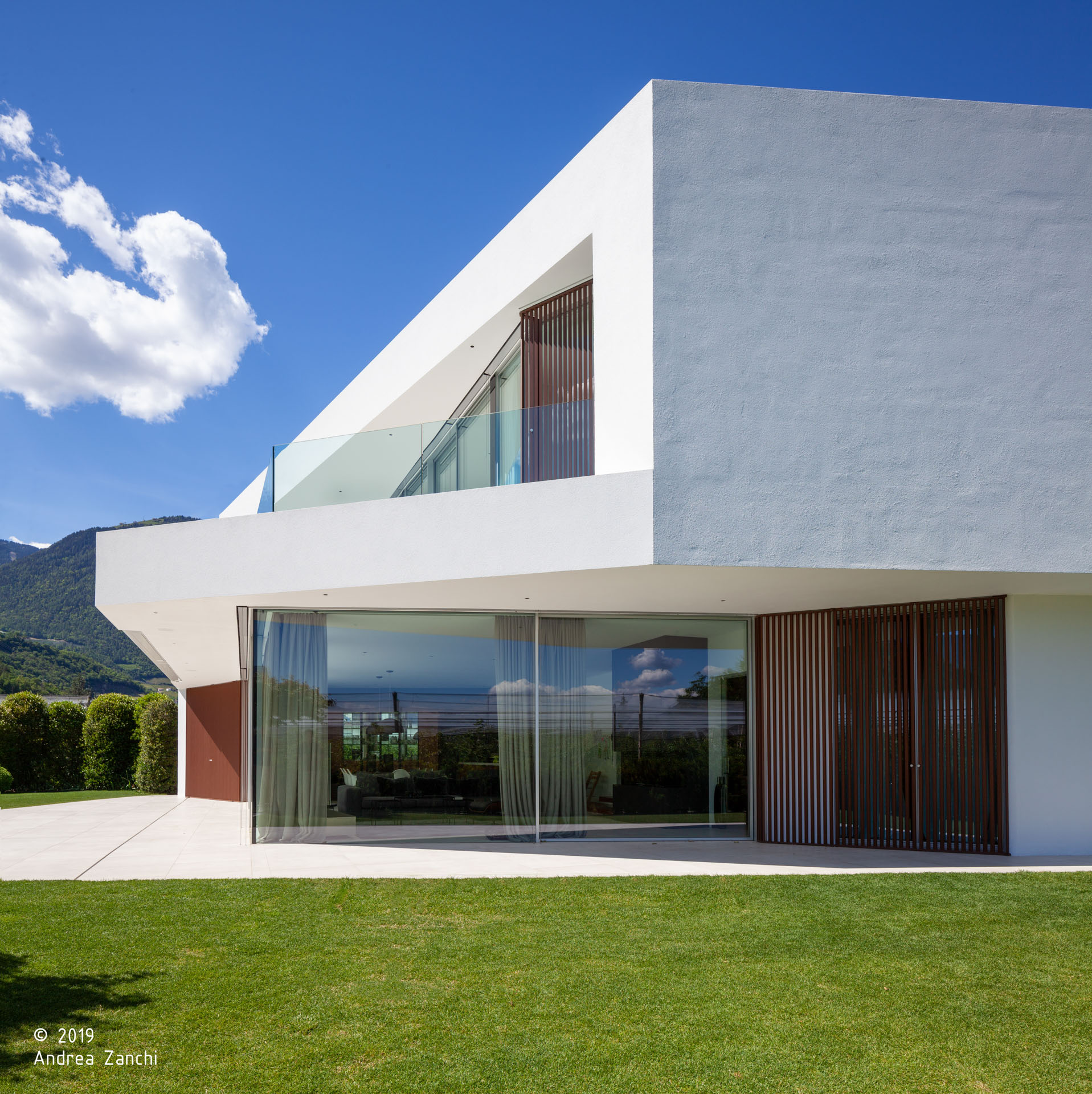 Casa G; Lana; Alto Adige; Architettura & Paesaggio; Natura; Villa; Casa di lusso; Piscina Privata; architettura contemporanea; monovolume architecture + design; architettura Alto Adige; monovolume architetti
